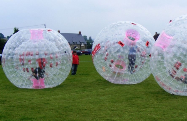 dia zorbing